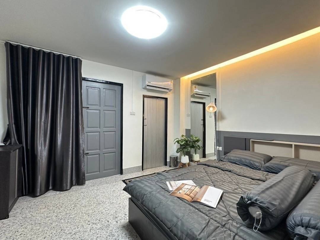 Condo — photo 3