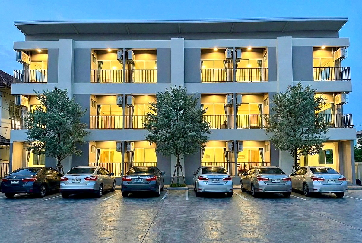 Pictures of BaanLekha Apartment 1/5