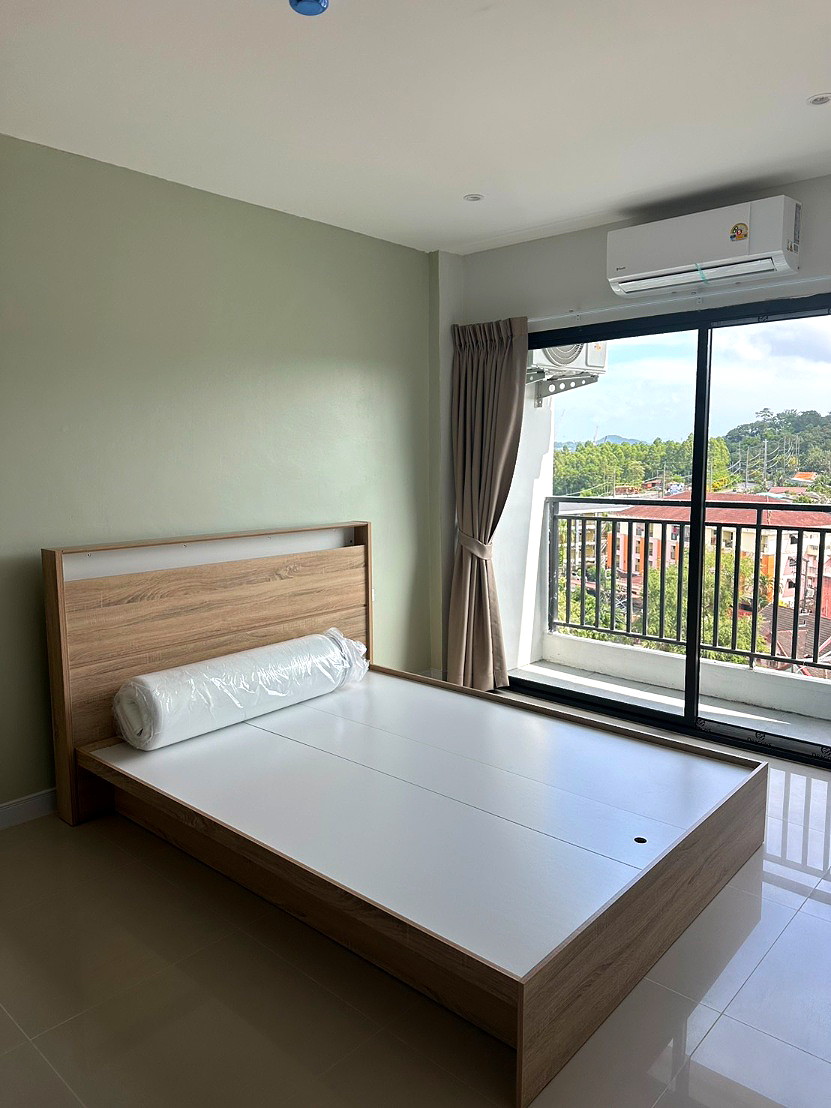 Pictures of Patra Phuket 7/11