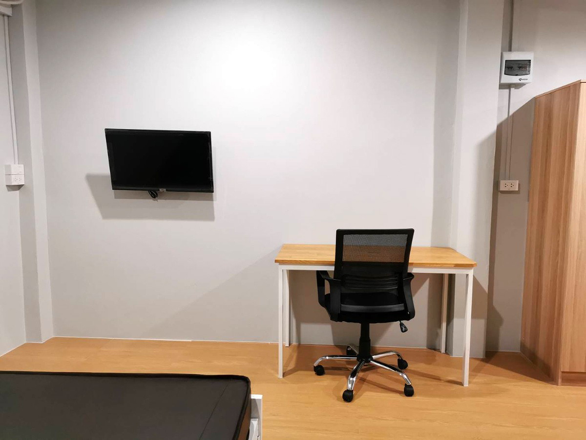 Pictures of Amornchai Grand 8/9