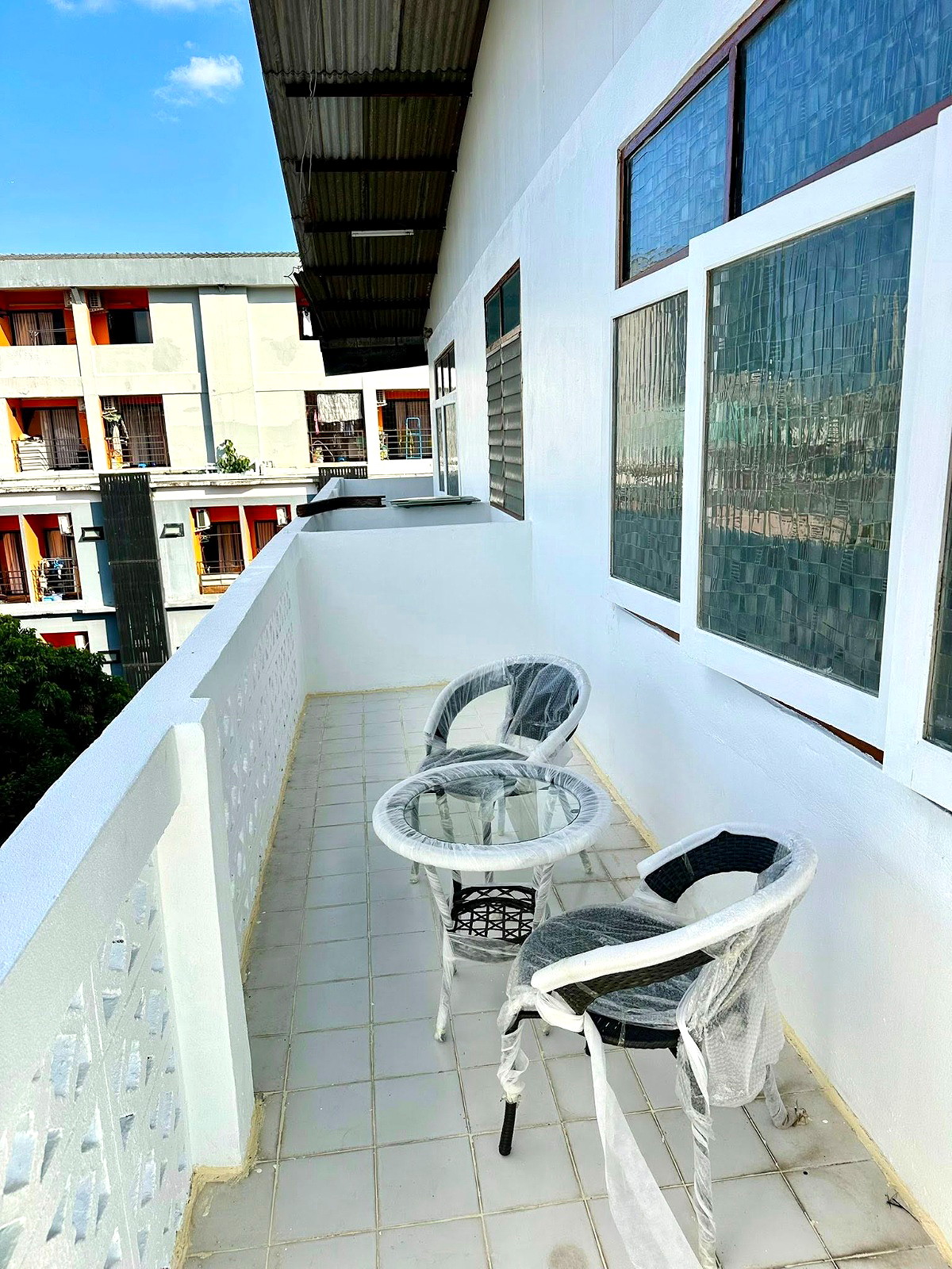 Pictures of The sun apartment  6/9