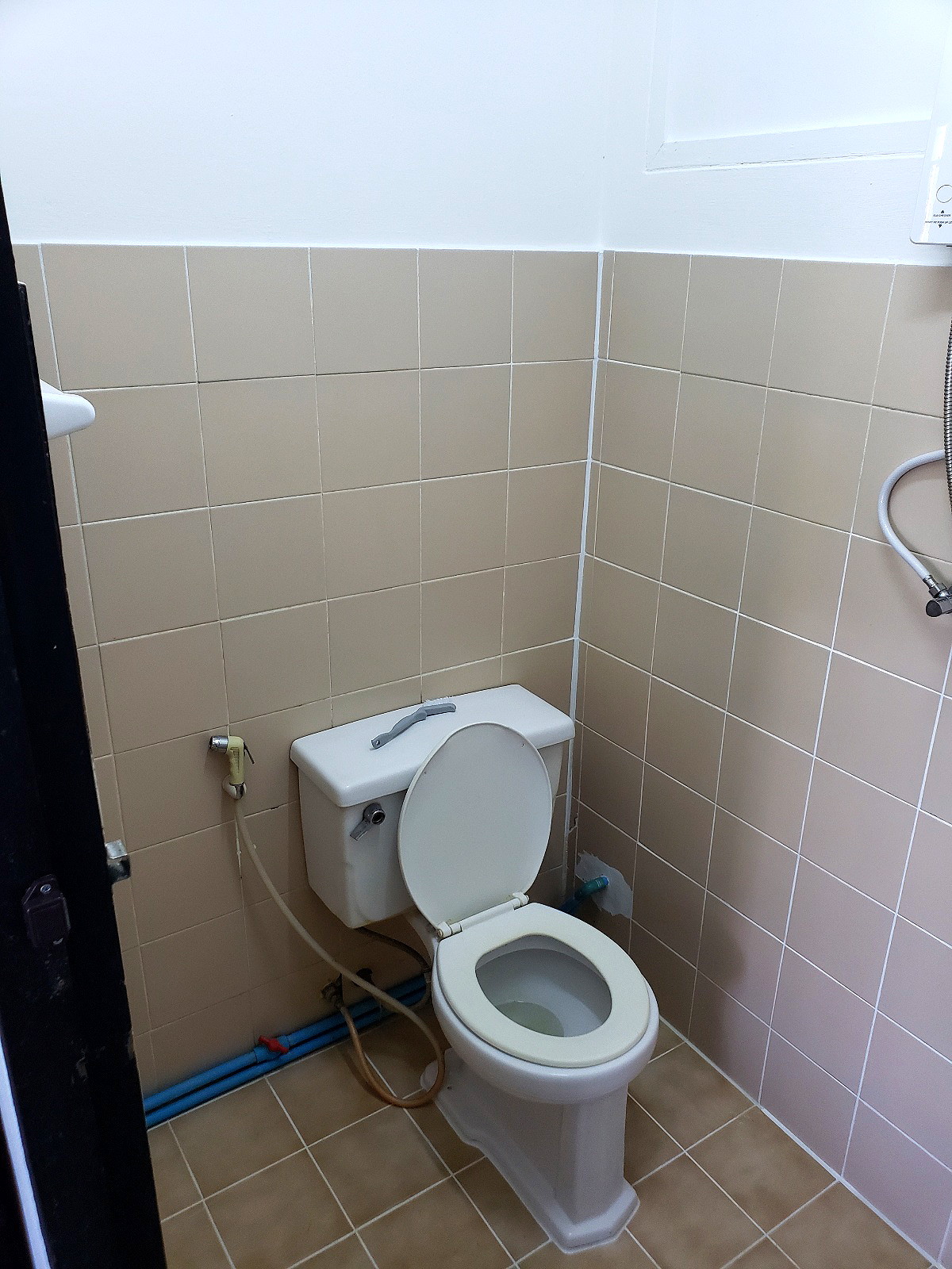 Pictures of Flybird Condominium 4/5