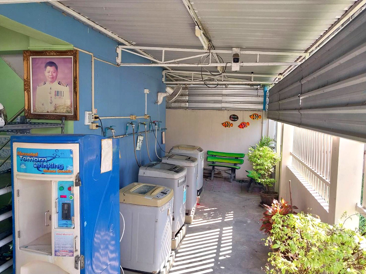 Pictures of Pakdeesena2 15/19