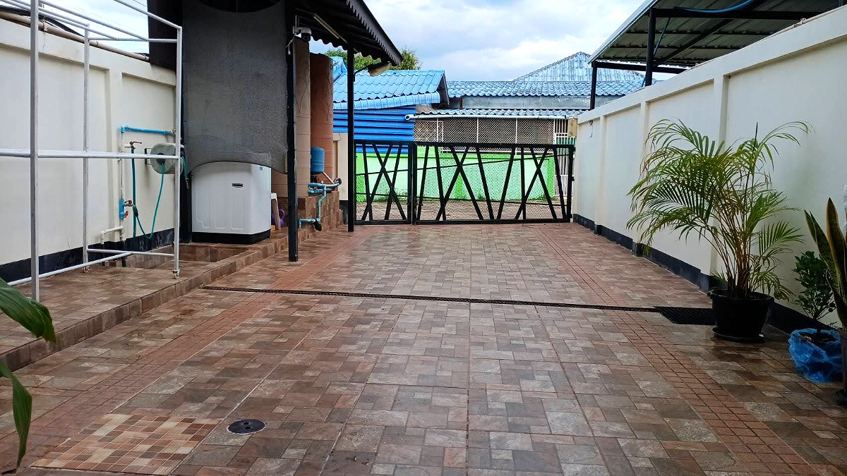 Pictures of Modern Condo for Rent  Fully Furnished & Centrally Located 9/11