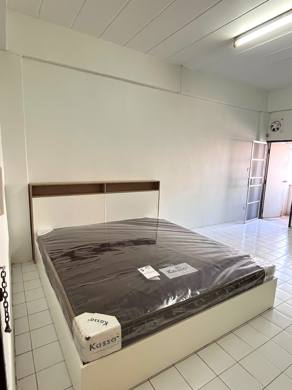 Pictures of BAIPLOY APARTMENT 84/100