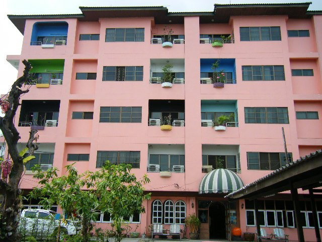 Condo · bangkok — photo 1