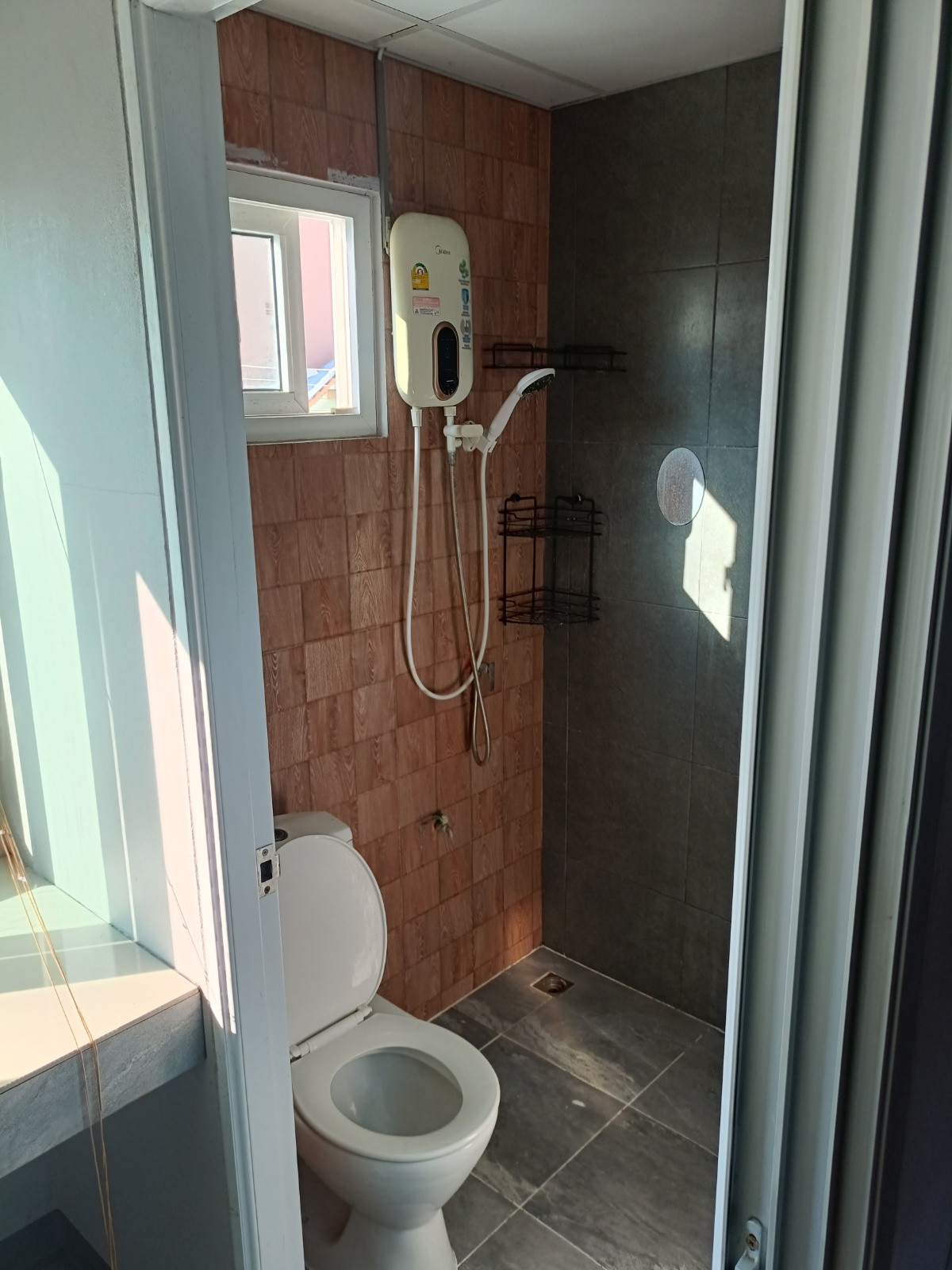 Condo — photo 2