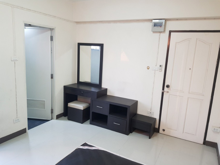 Condo · bangkok — photo 3