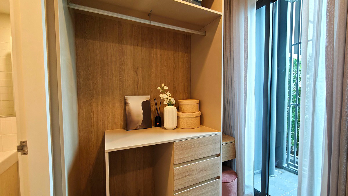 Pictures of New Fully-Furnished Room with Appliances in Bangna, Near BTS Bangna & MRT Sri Iam 3/12