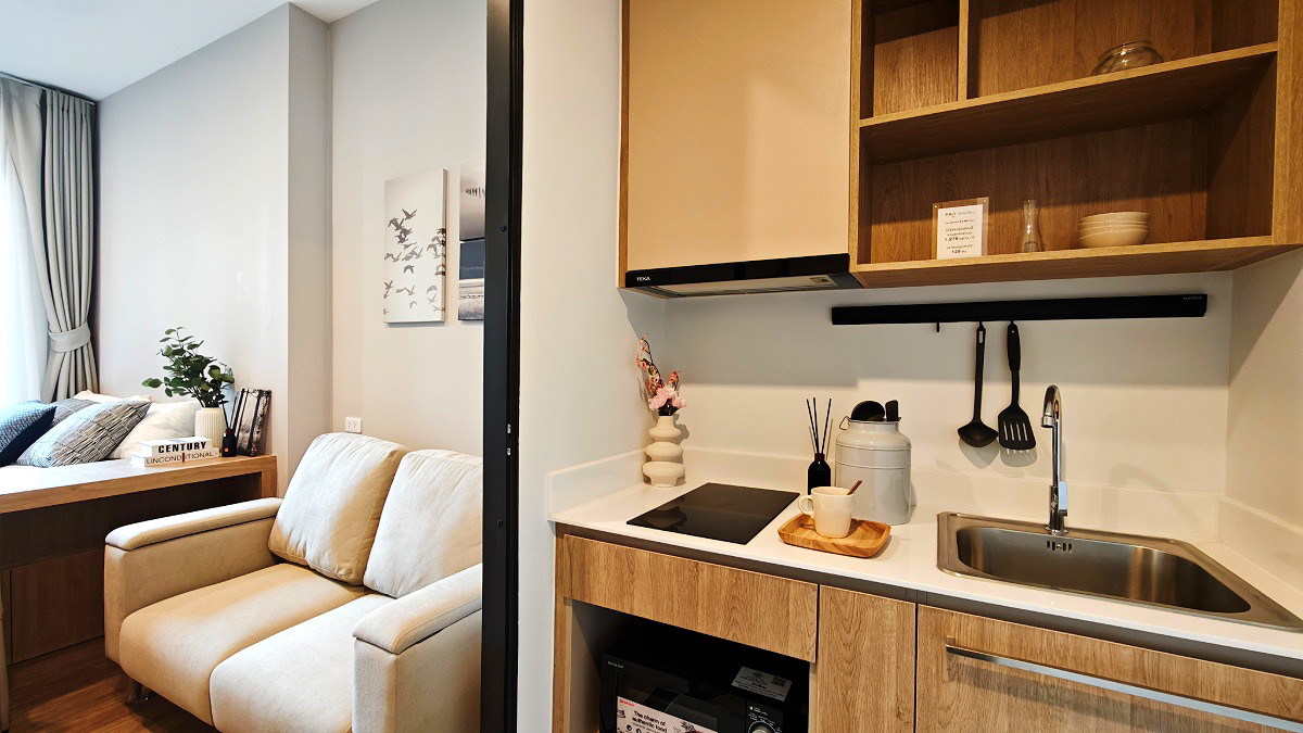 Pictures of New Fully-Furnished Room with Appliances in Bangna, Near BTS Bangna & MRT Sri Iam 5/12