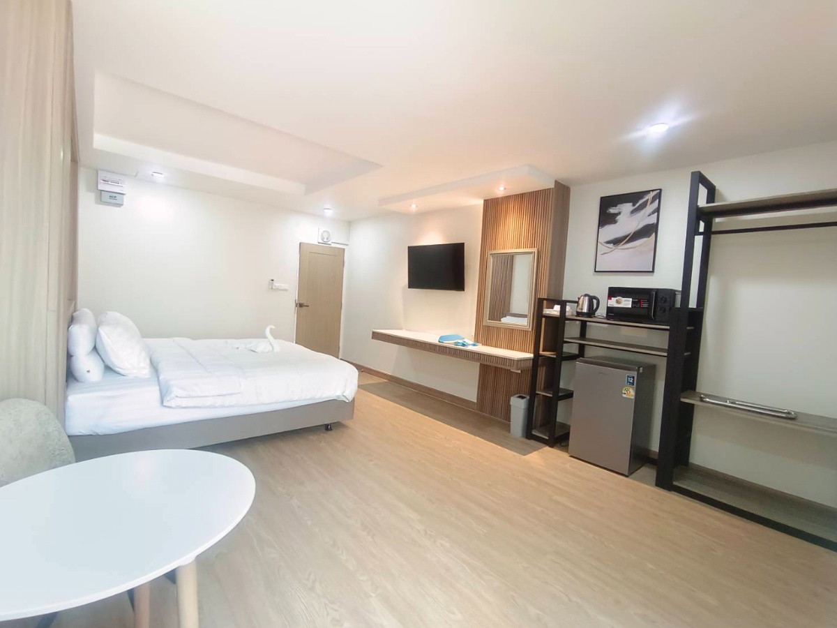Condo · Khlong San, bangkok — photo 3