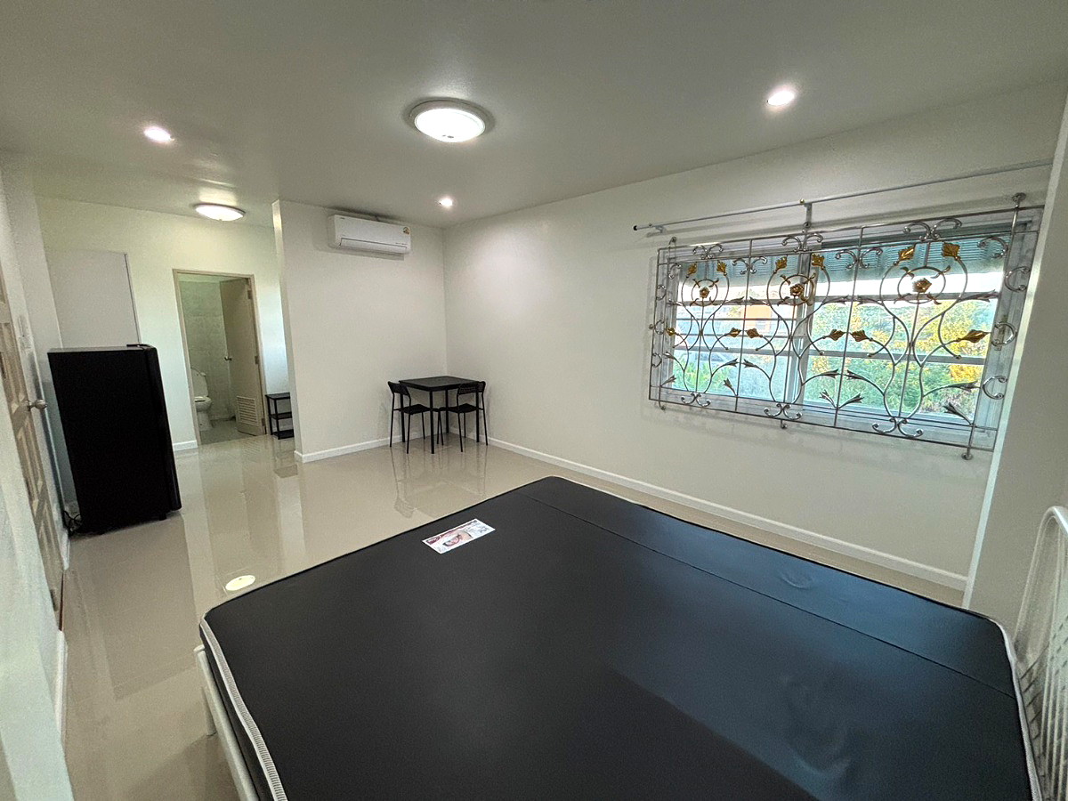 Pictures of Tanyathorn Residence - Rooms for Rent Huai Khwang / Ratchada / Lat Phrao 4/12