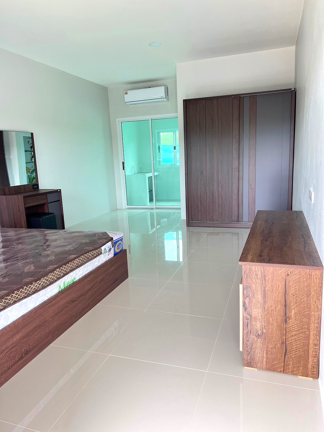 Pictures of Nithnisa place  7/11