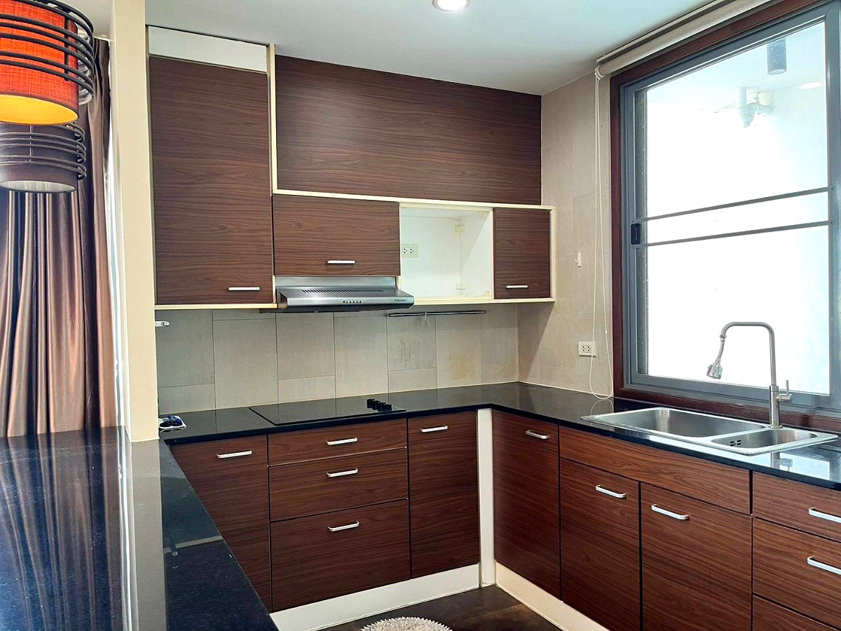 Pictures of pet friendly Click condo for sale and rent  18/20