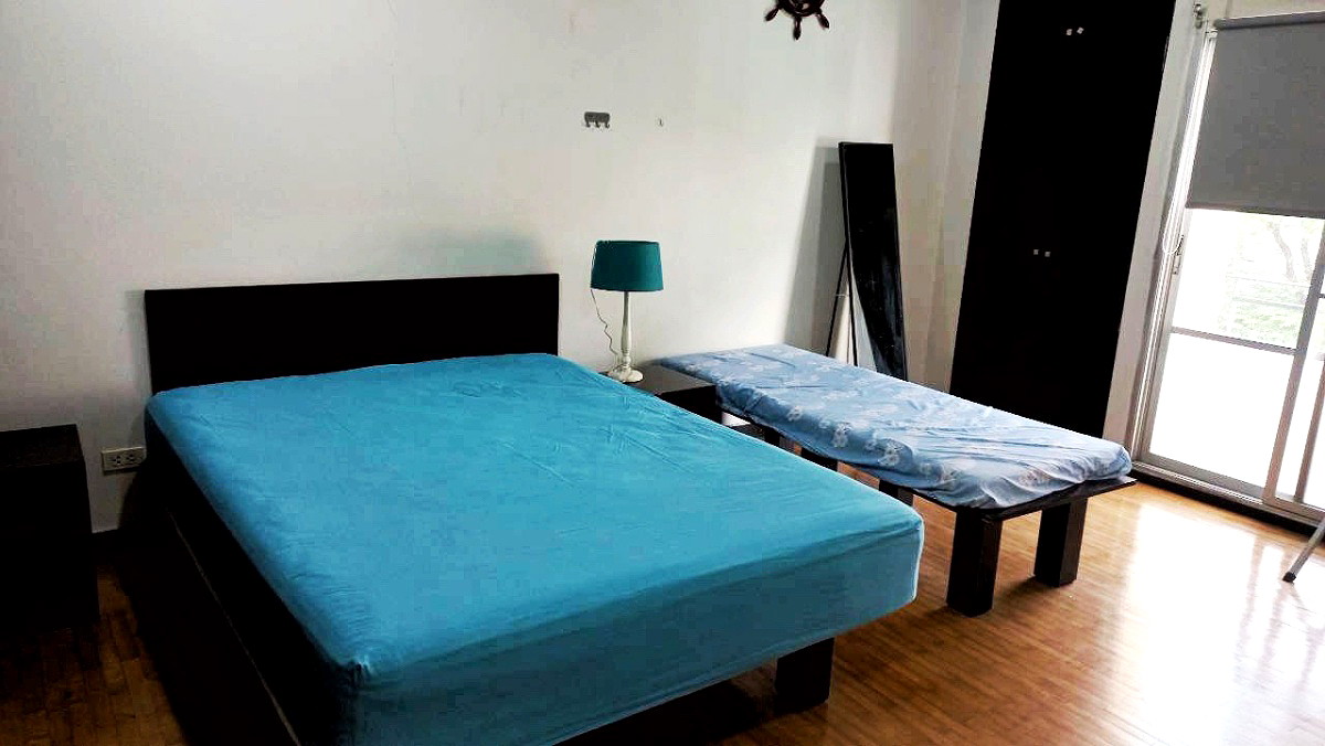 Pictures of The Oasis Silom 2/4