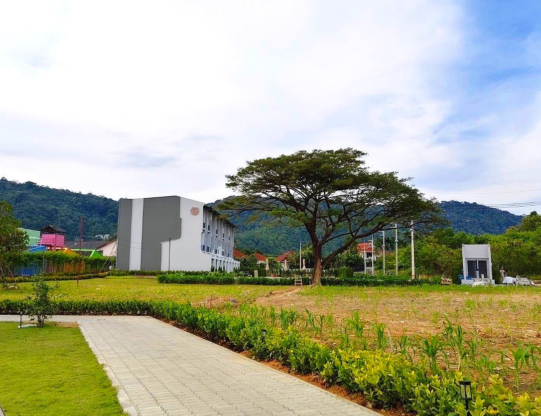 Pictures of NKS Court 5/13