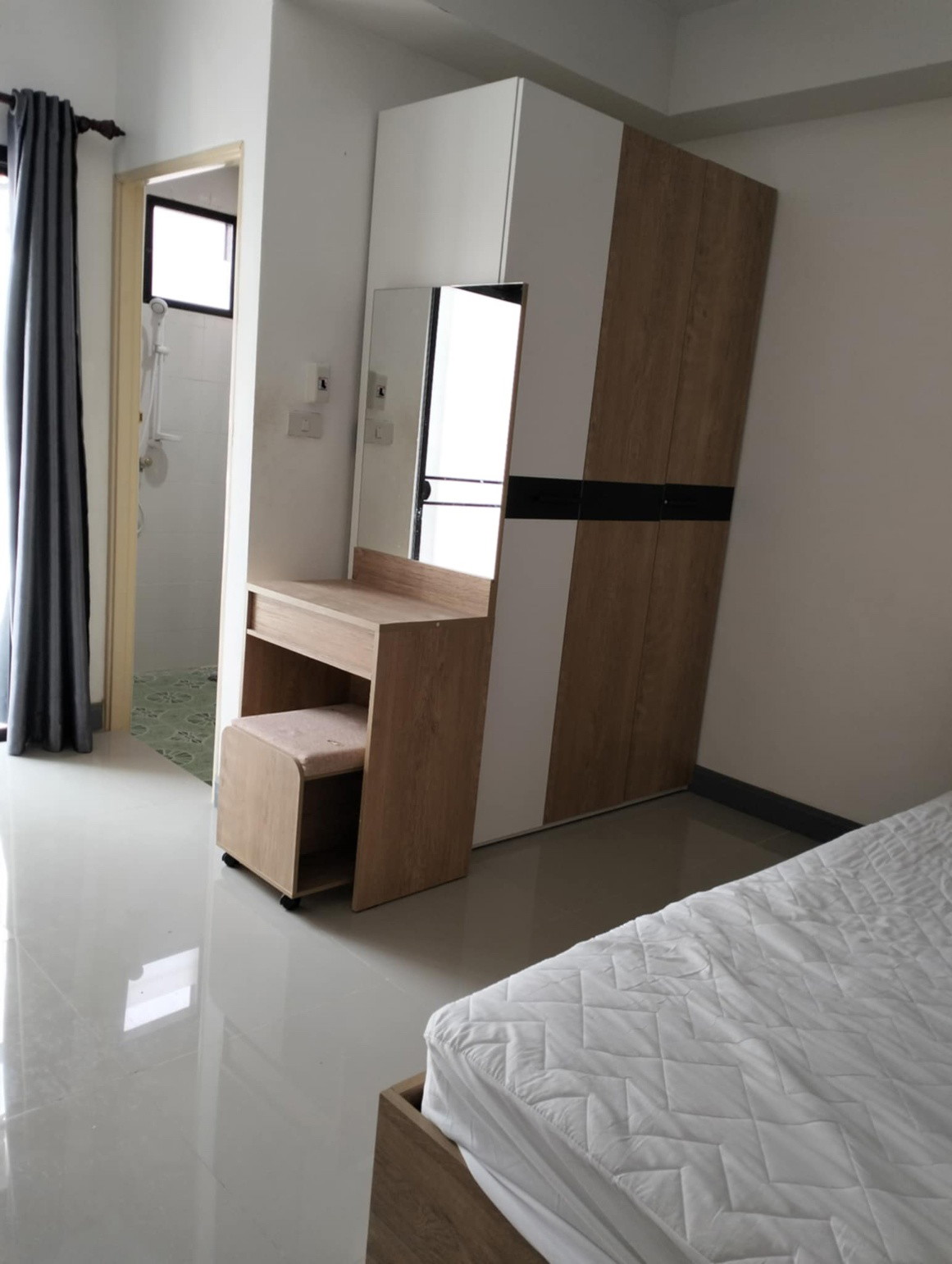 Condo — photo 2