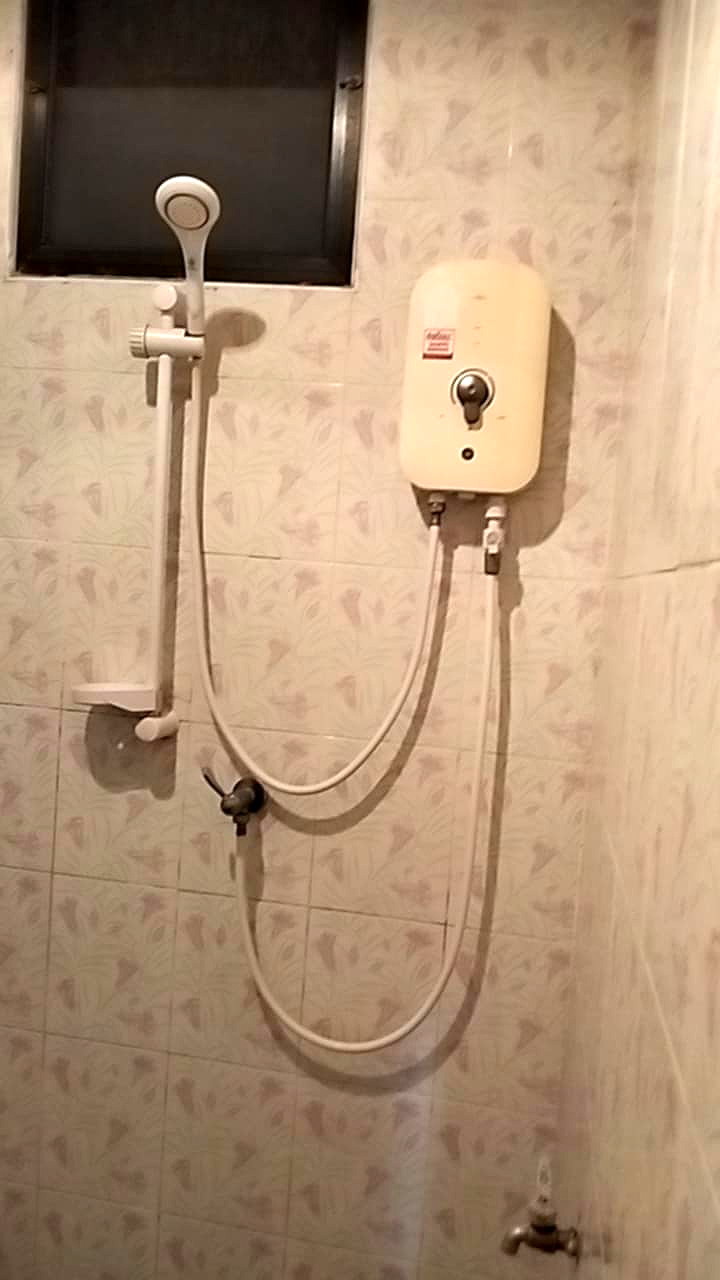 Pictures of Penpisut Apartments  4/7