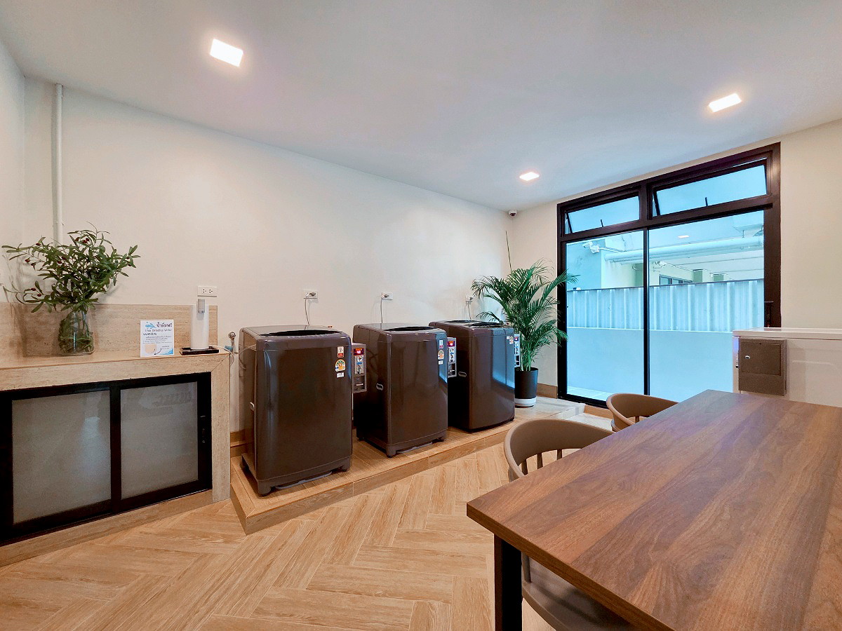 Pictures of Quarto Sukhumvit 81  (On Nut BTS Station) 32/34