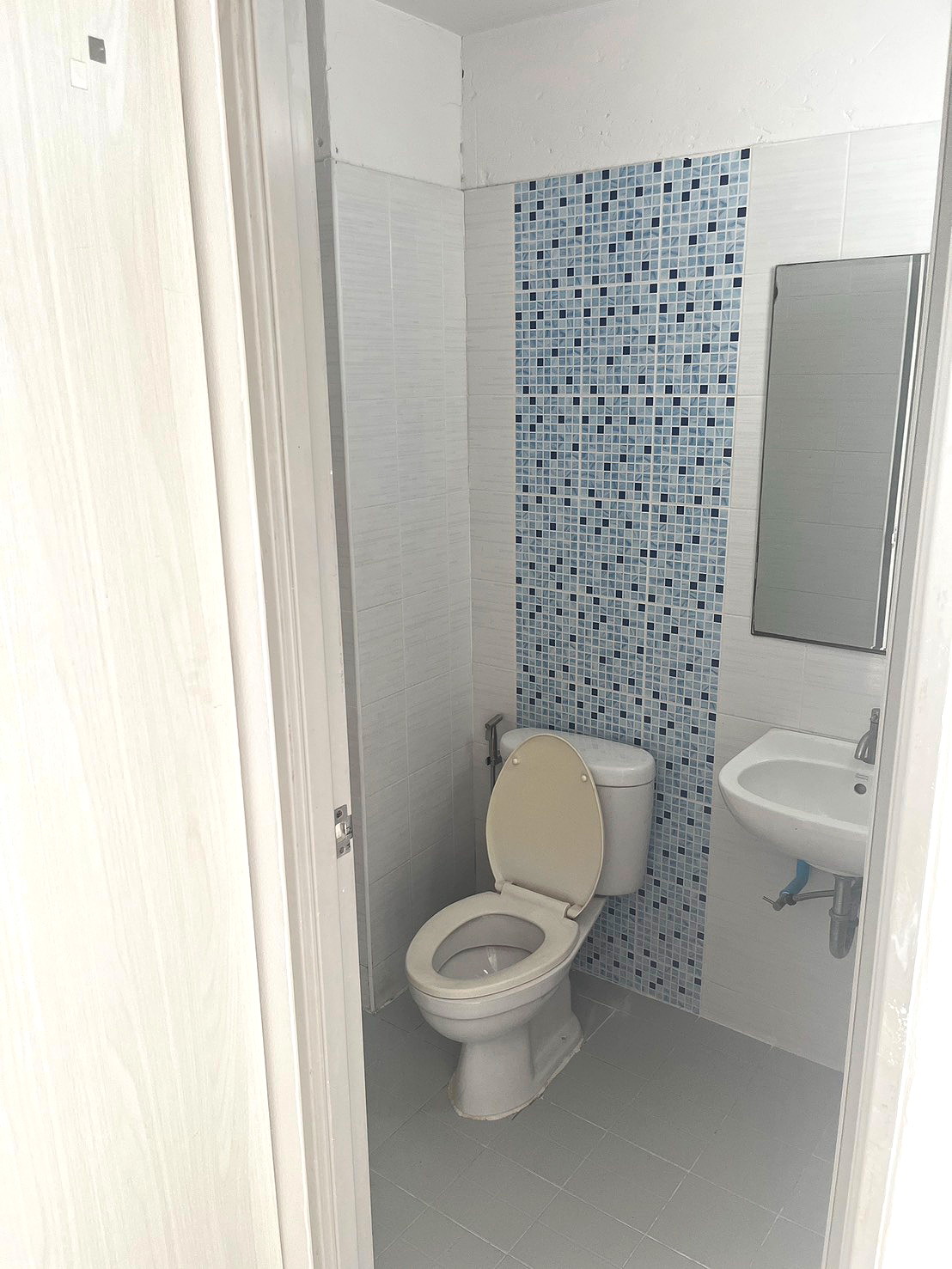 Pictures of Sunblu Resident 6/7