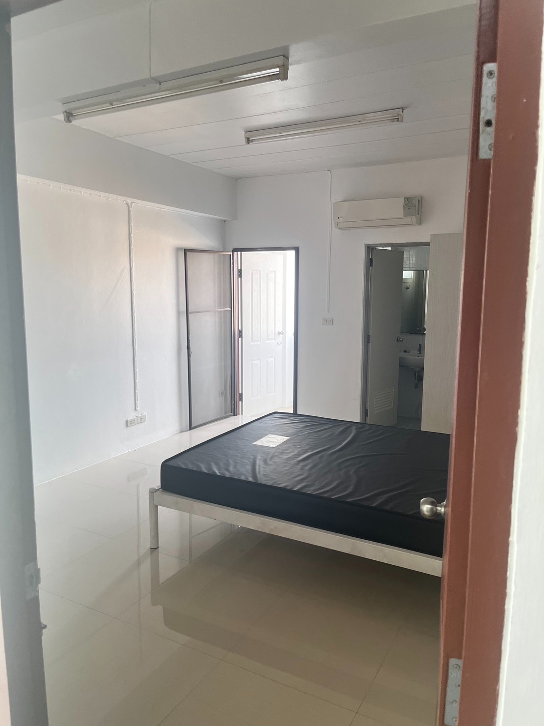 Condo · Pak Kret — photo 2