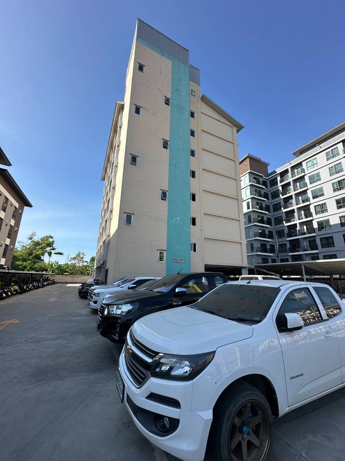Condo · Mueang Chon Buri, chon_buri — photo 4