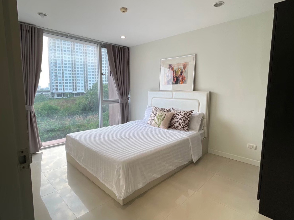 Condo · bangkok — photo 3