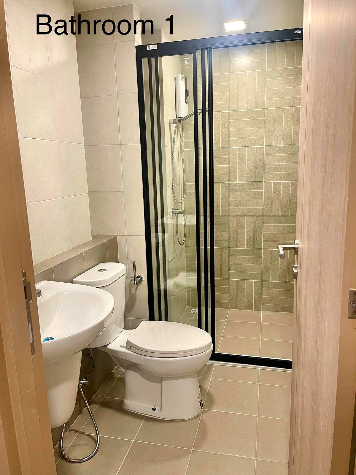 Pictures of Dcondo calm 9/13