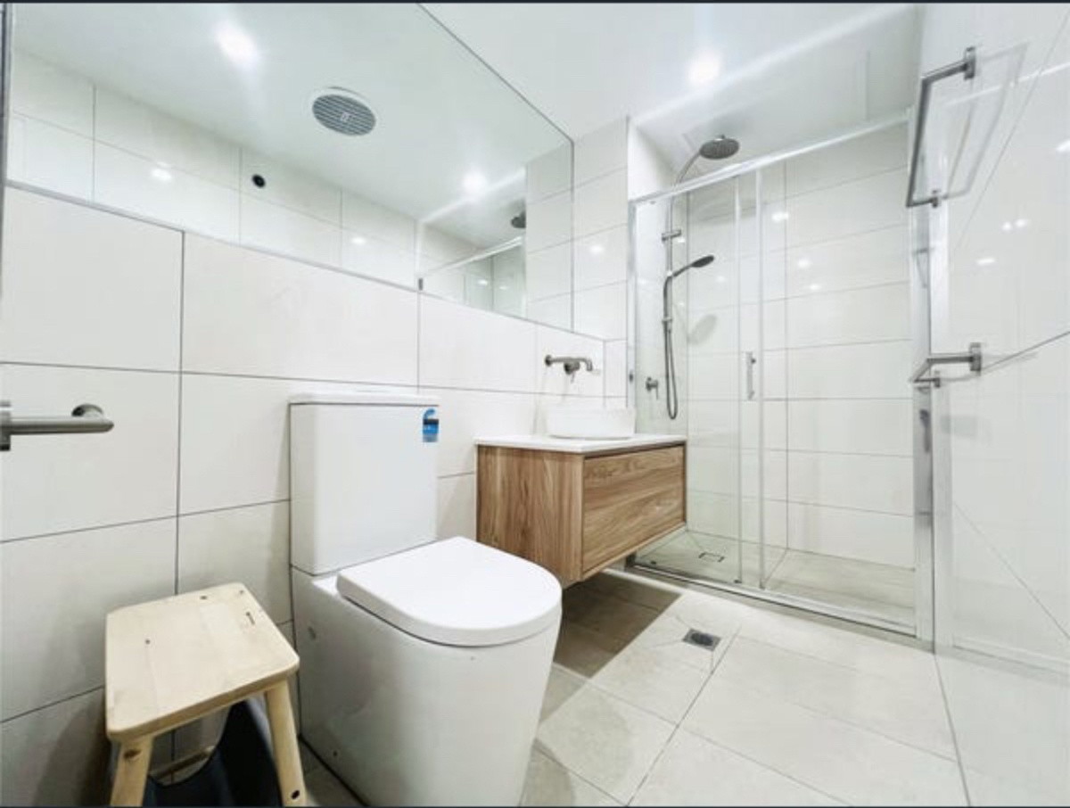 K house — photo 4