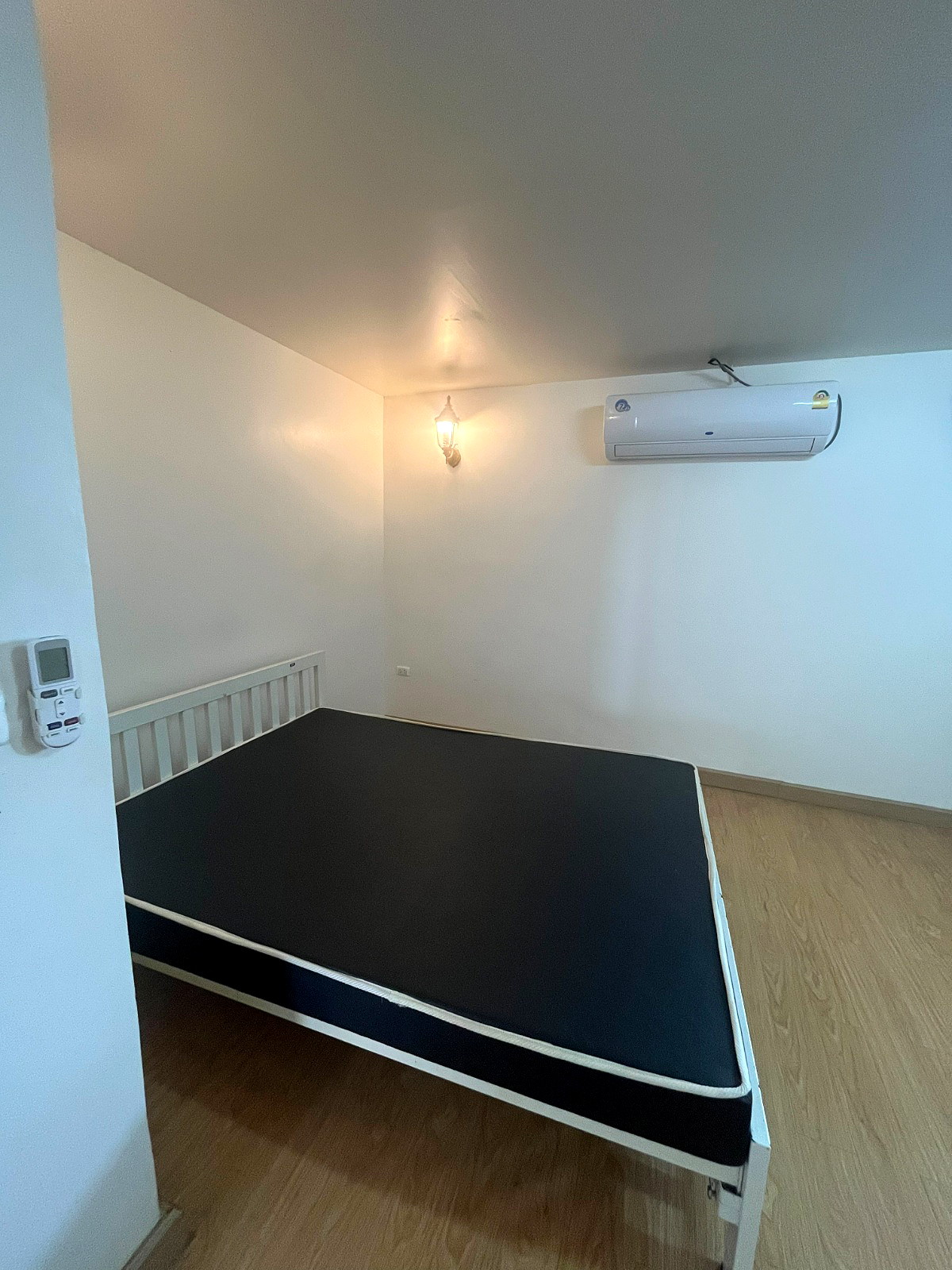 Pictures of P Mansion 12/46