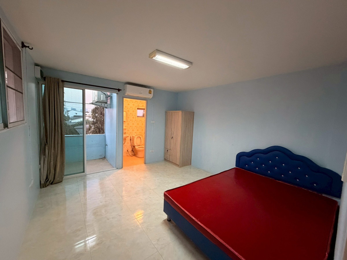 Condo · Bang Sue, bangkok — photo 5