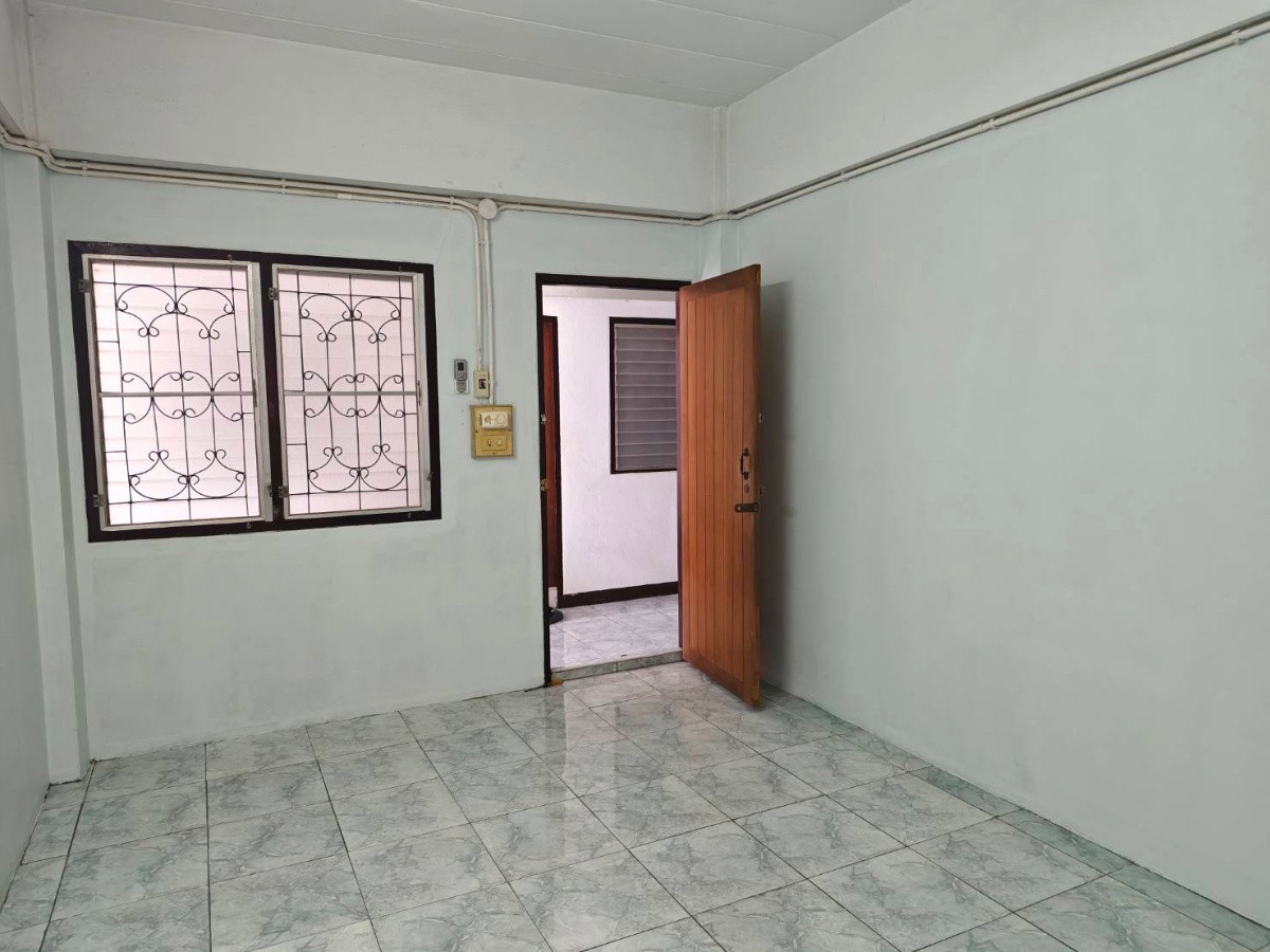 Condo · Lat Krabang, bangkok — photo 5