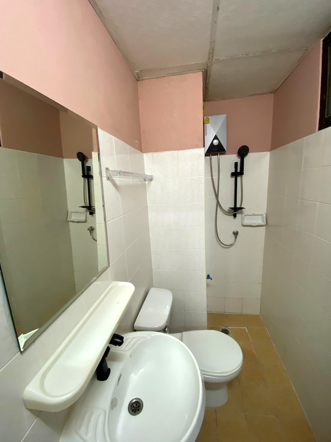 รูปภาพ เพ็ญยศ อพาร์ทเมนท์ - แมนชั่น (Penyos Residences Group) | อพาร์ทเม้นท์ หอพัก ที่พัก ห้องพัก - รูปที่ 45/50
