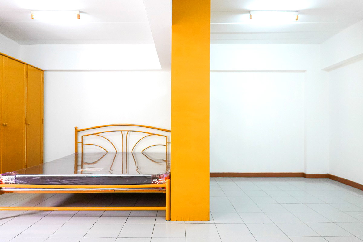 Pictures of Pratchavee Apartment 22/34