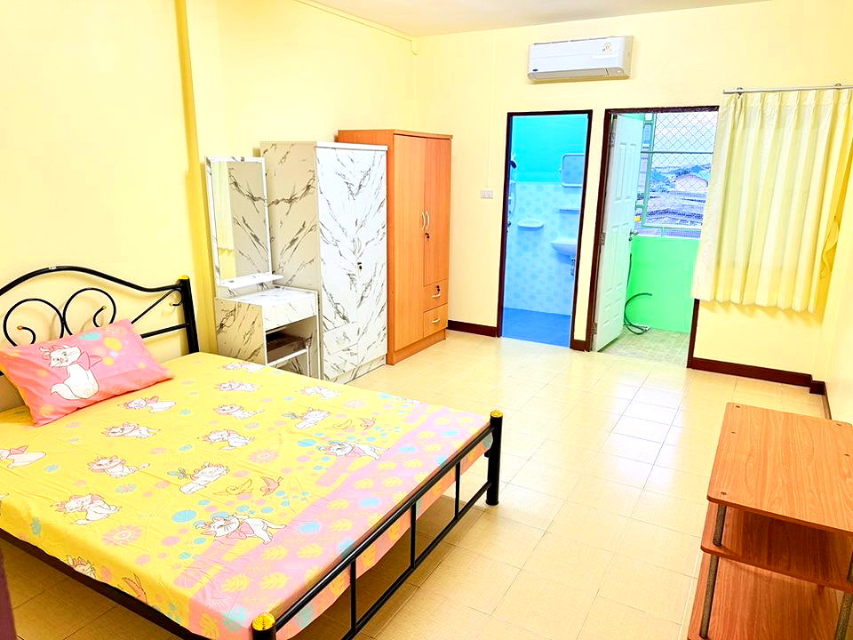 Pictures of Intermic Apartment 11/33