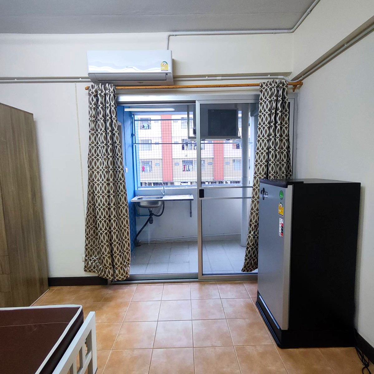 Pictures of JC PLACE AMATA 12/13