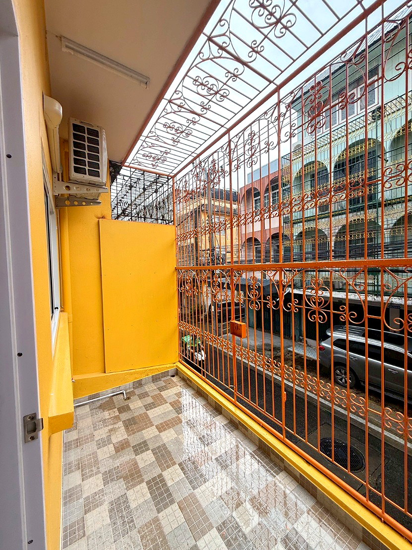 Pictures of Baan Napha Sathorn 14/21