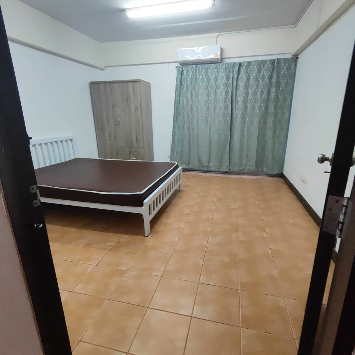 Pictures of JC PLACE AMATA 9/13