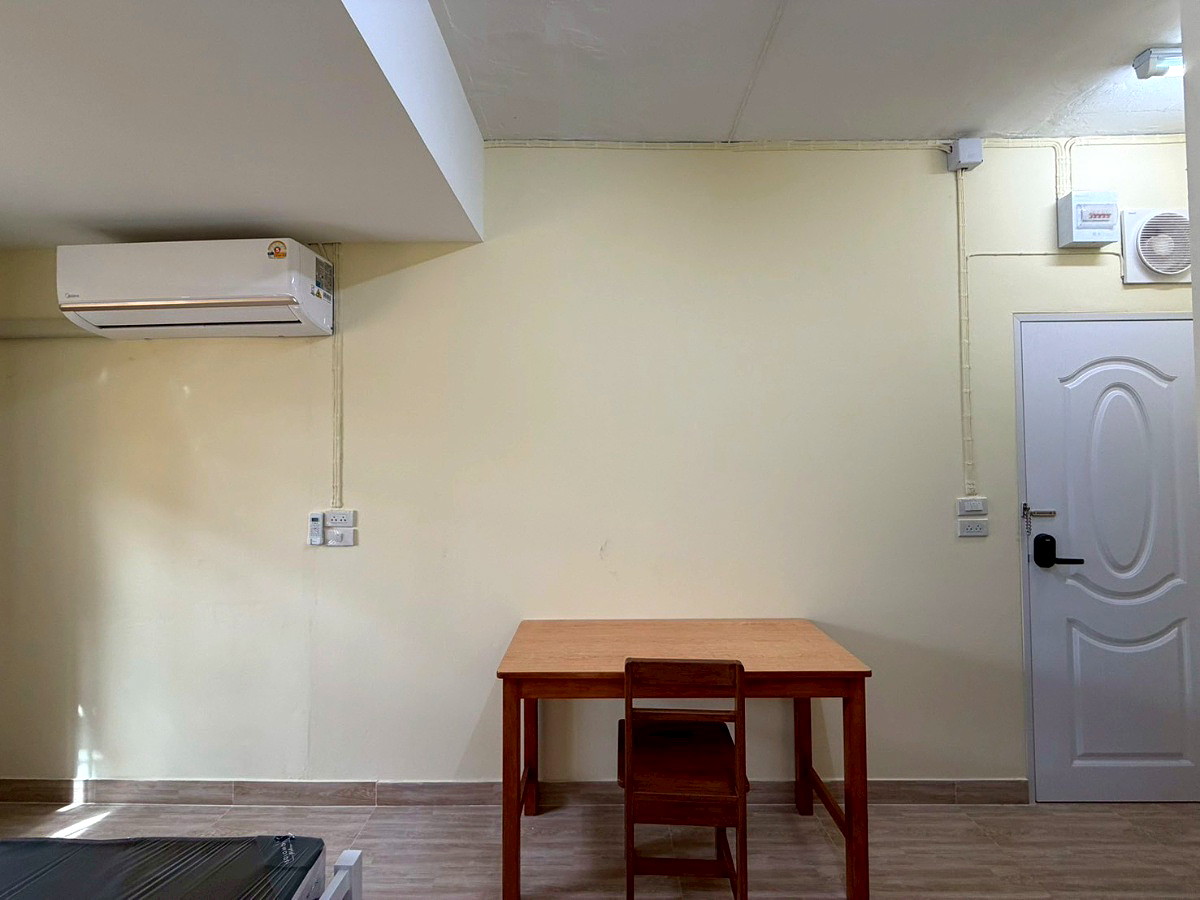 Pictures of Baan Napha Sathorn 16/21