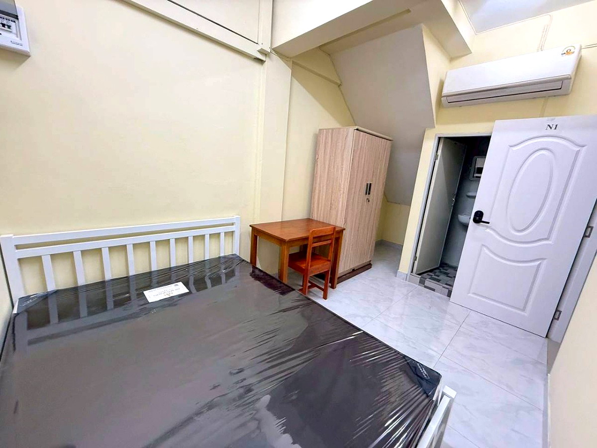 Pictures of Baan Napha Sathorn 2/21