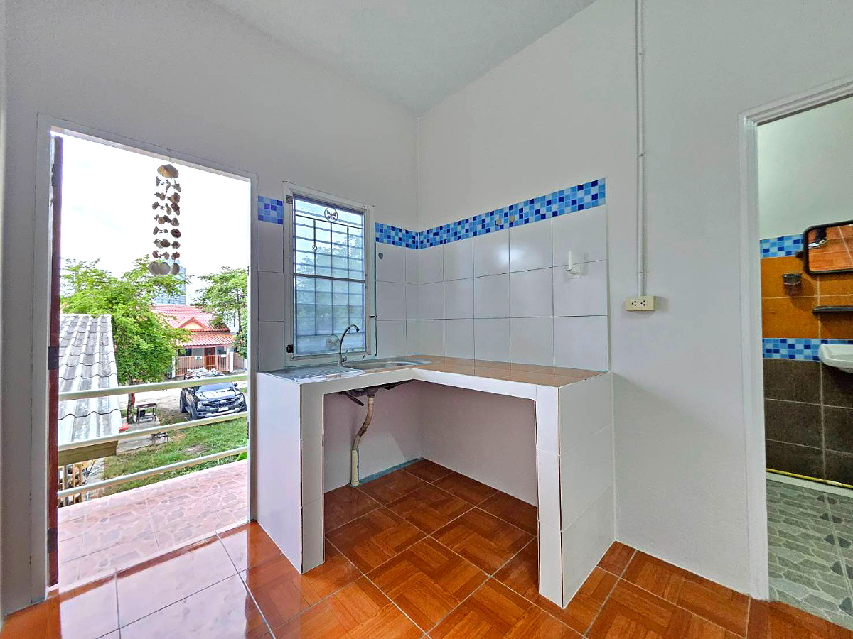 Pictures of Green house1 14/52