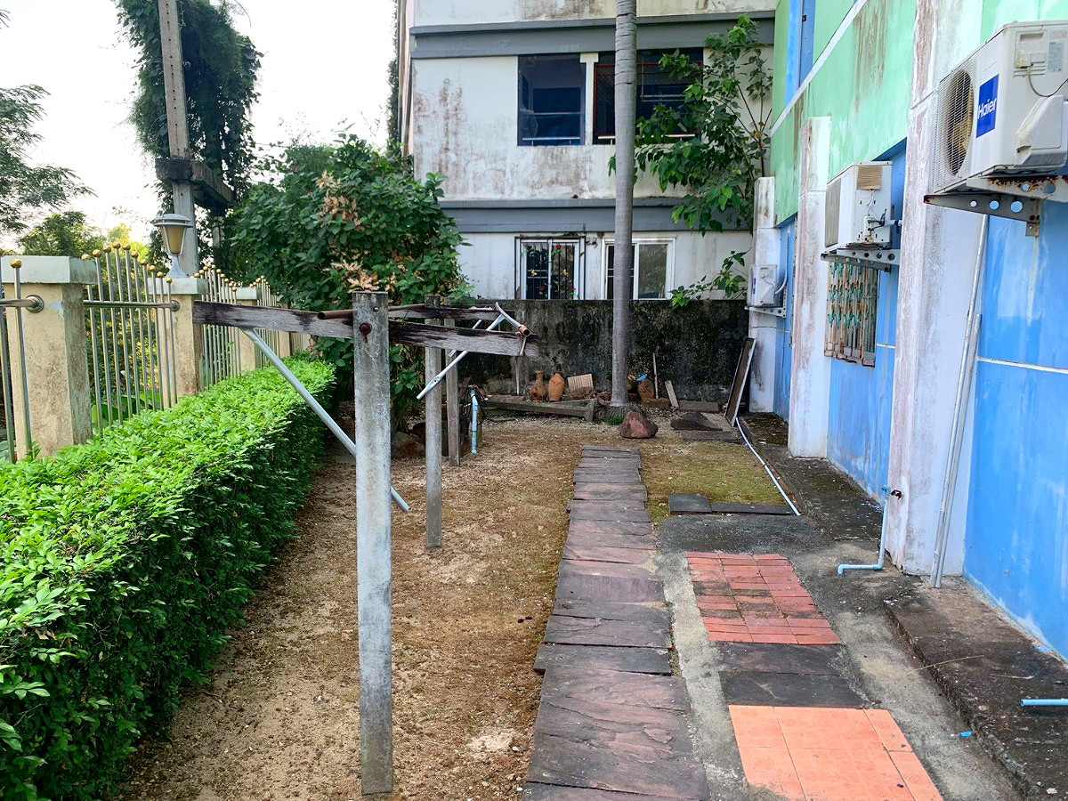 Pictures of M-House Apartment  25/27