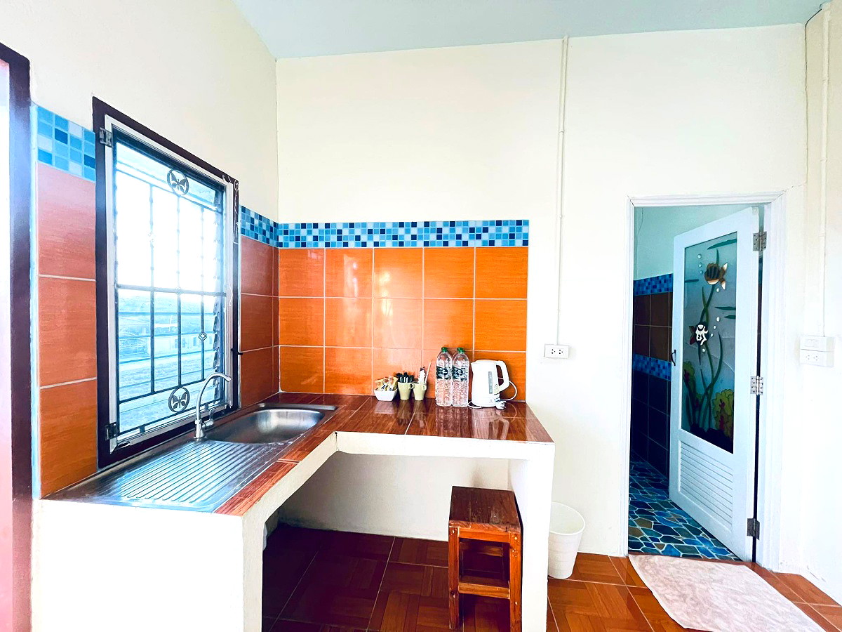 Pictures of Green house1 40/52