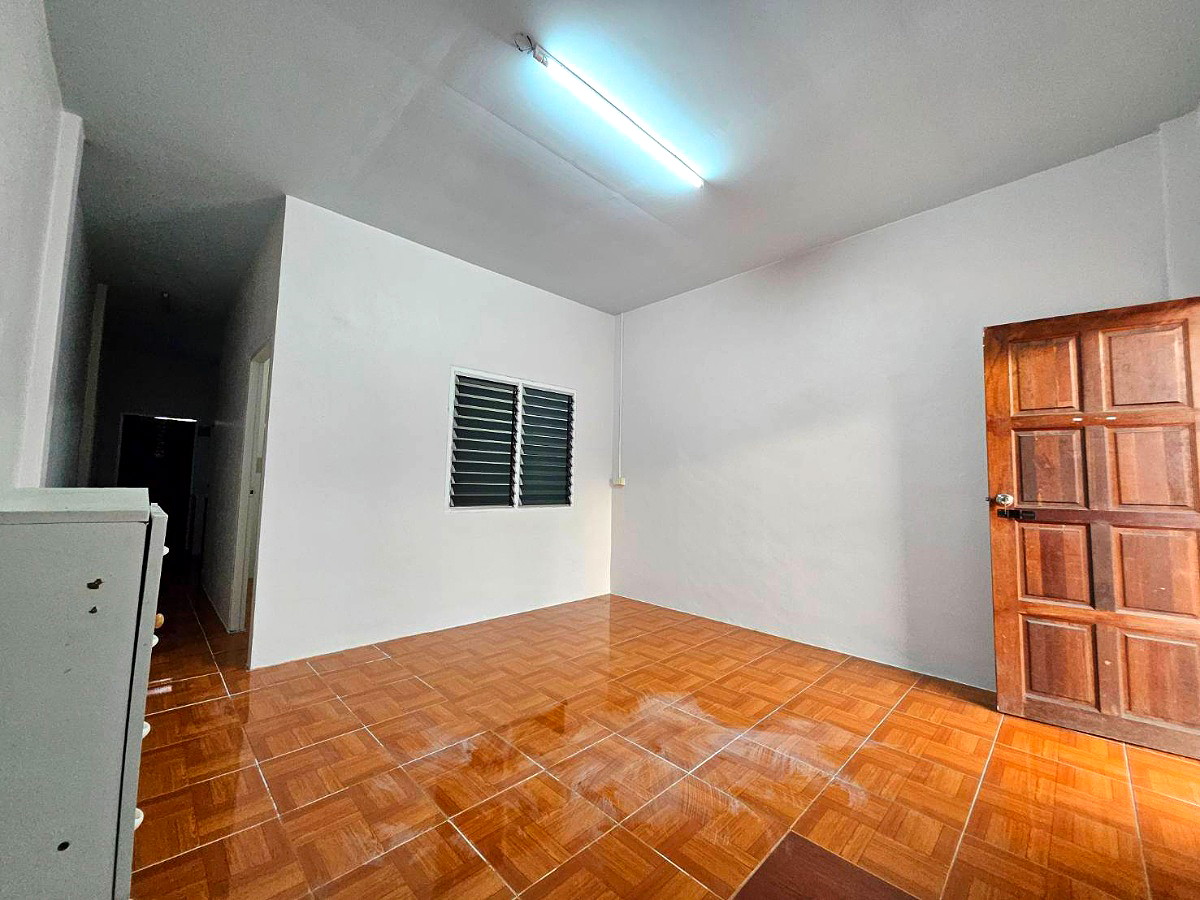 Pictures of Green house1 5/52