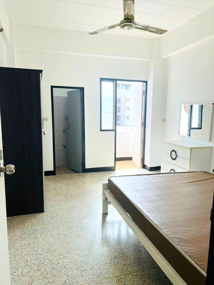 Pictures of Anchalee Apartment 7/36