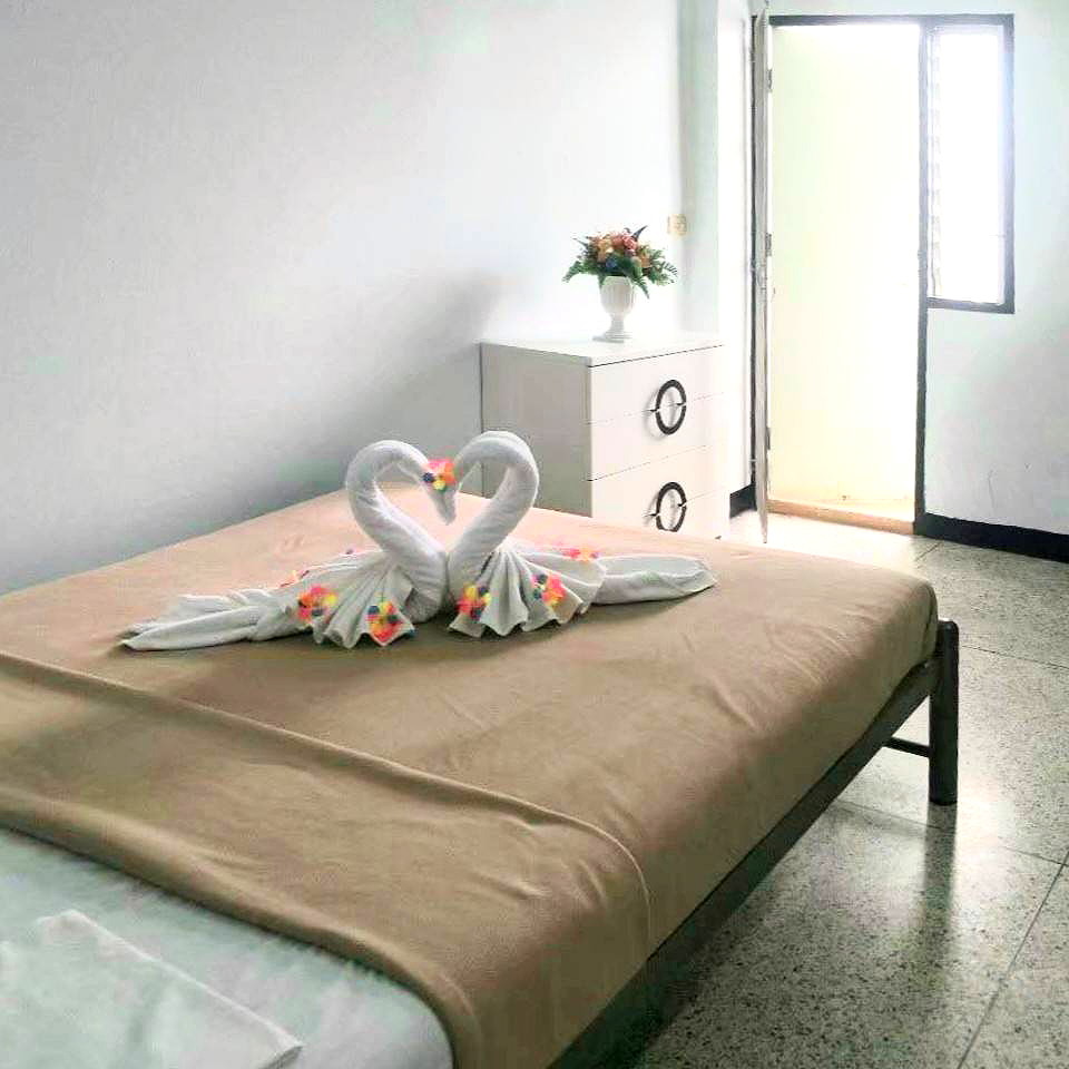 Pictures of Anchalee Apartment 3/36