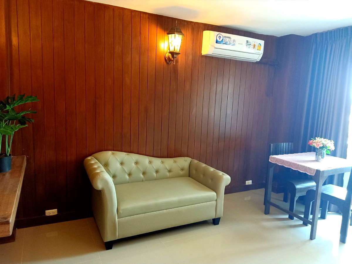 Pictures of Anchalee Apartment 14/36