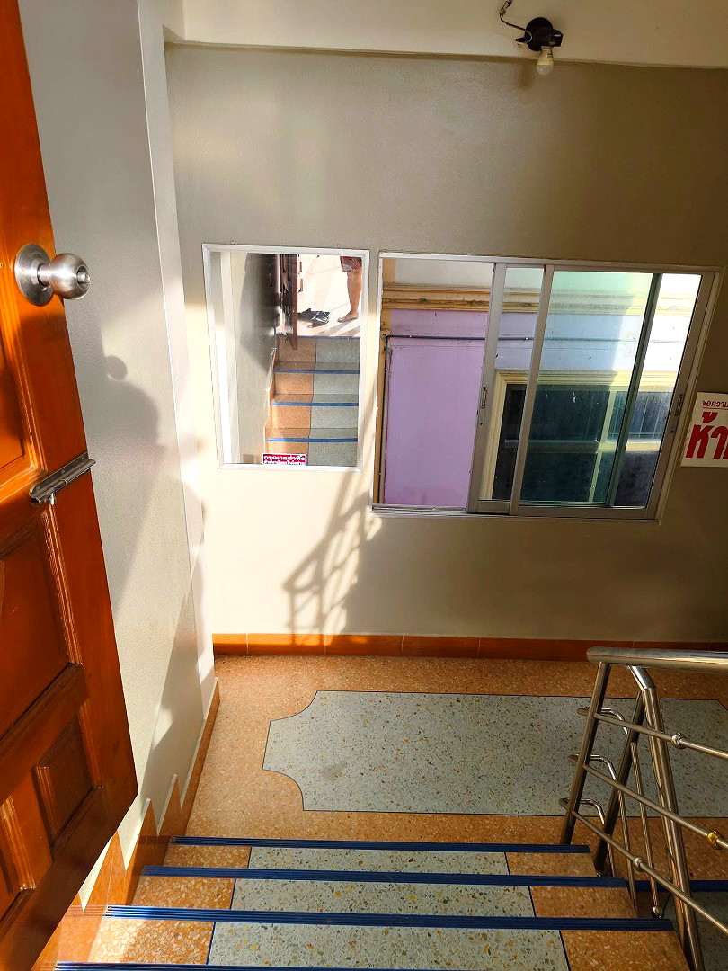 Pictures of Indy Pitcha Ava 7/8