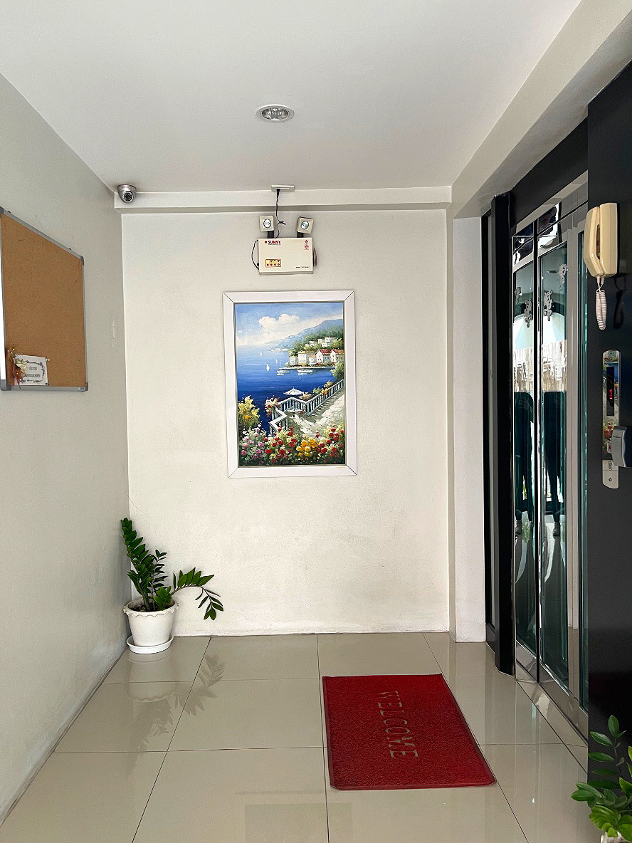 Pictures of Ai Place 13/26