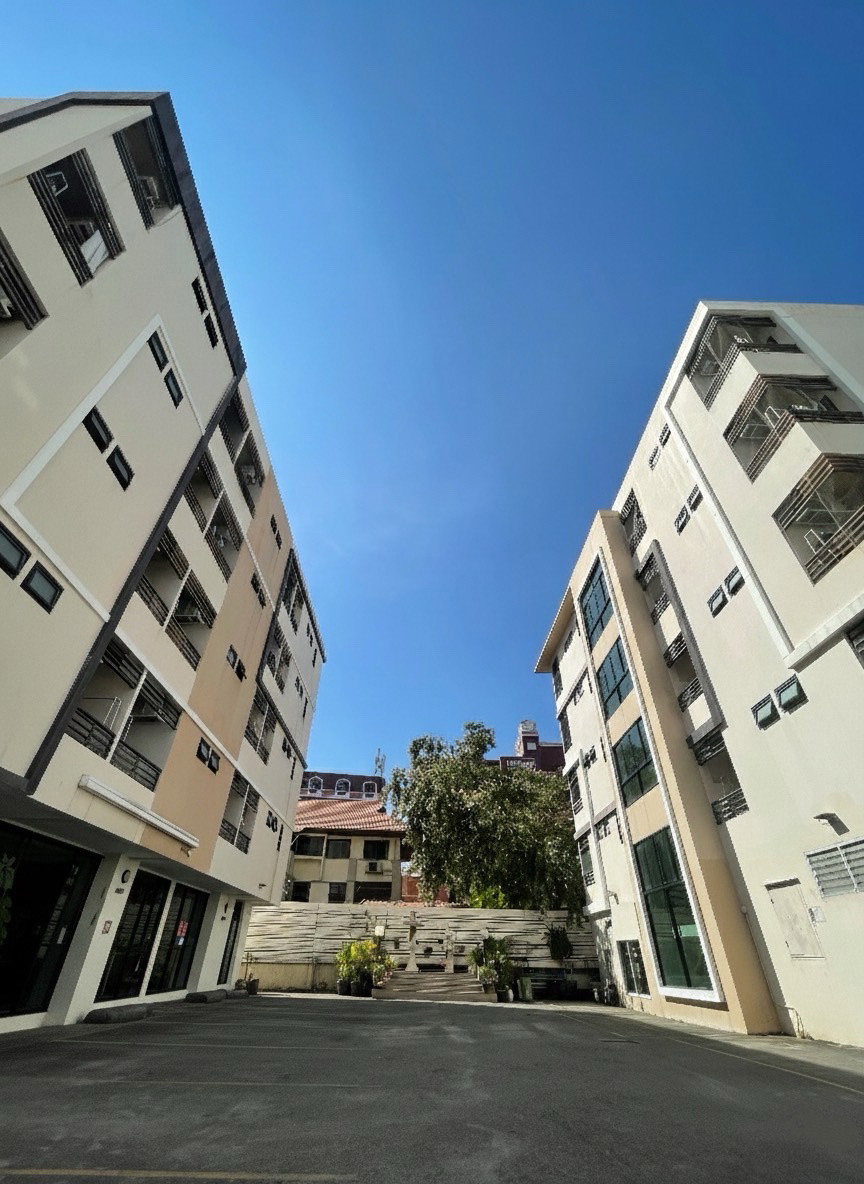 Condo · Wang Thonglang, bangkok — photo 2